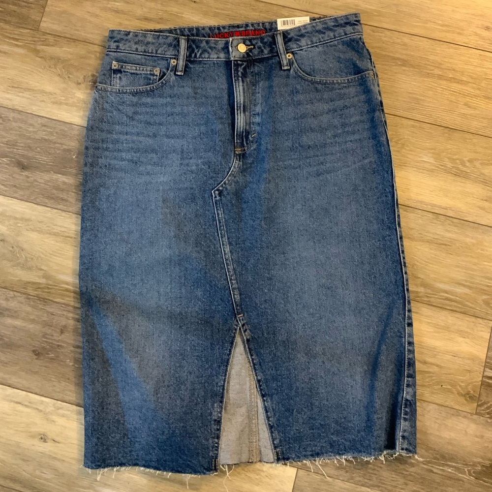 Lucky Brand Midi Skirt. Size 12.
